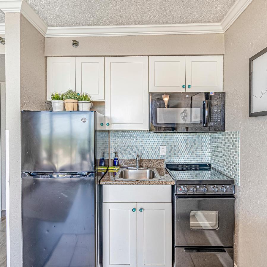 אפרטהוטל מירטל ביץ' Soothing Oceanview Getaway -- Free Wi-Fi & Free Parking, New Listing מראה חיצוני תמונה